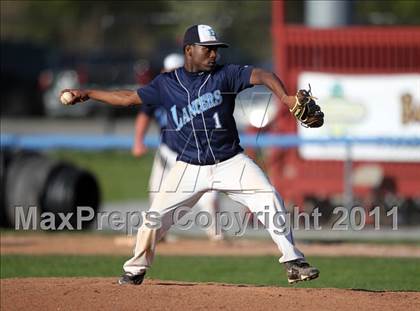 Thumbnail 3 in East Irondequoit vs Batavia photogallery.