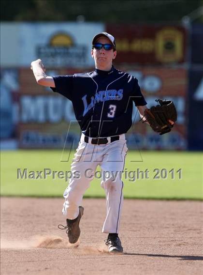 Thumbnail 2 in East Irondequoit vs Batavia photogallery.