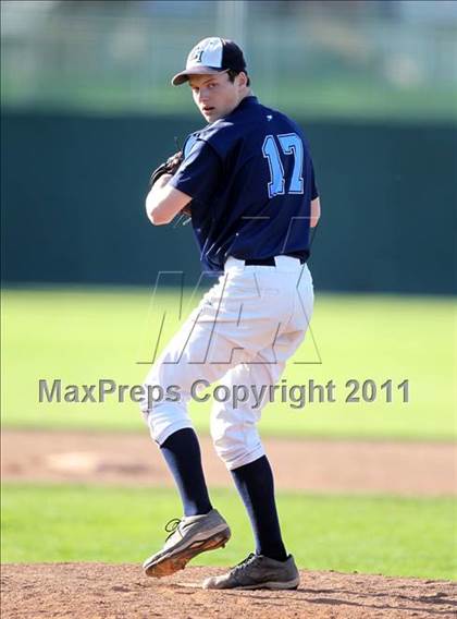 Thumbnail 1 in East Irondequoit vs Batavia photogallery.