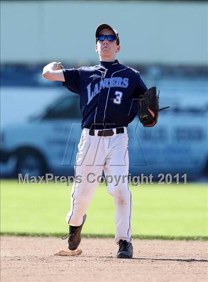 Thumbnail 3 in East Irondequoit vs Batavia photogallery.