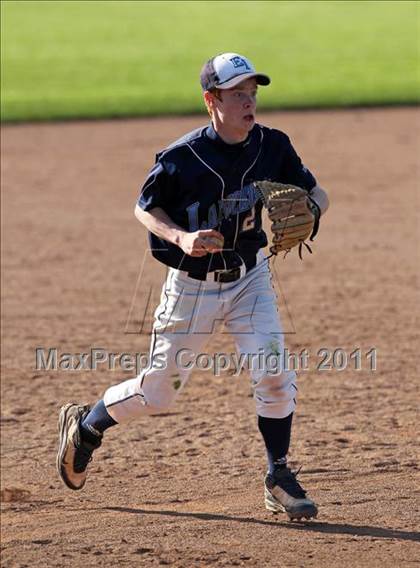 Thumbnail 1 in East Irondequoit vs Batavia photogallery.