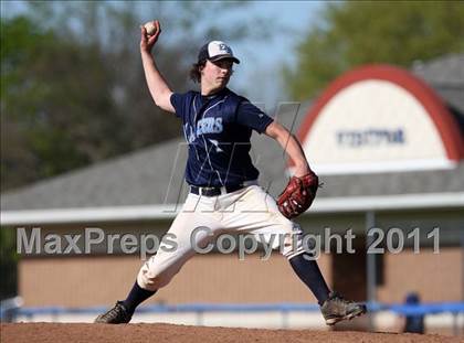 Thumbnail 2 in East Irondequoit vs Batavia photogallery.