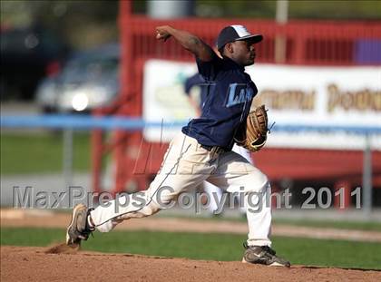 Thumbnail 1 in East Irondequoit vs Batavia photogallery.