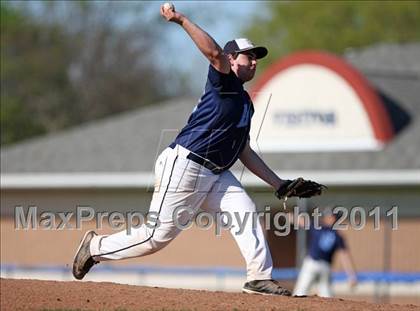 Thumbnail 2 in East Irondequoit vs Batavia photogallery.