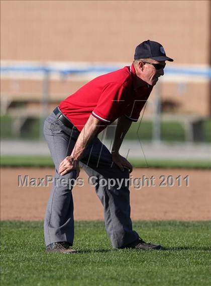 Thumbnail 3 in East Irondequoit vs Batavia photogallery.