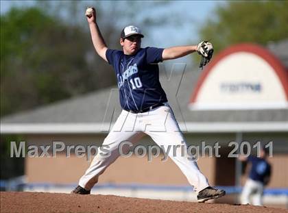 Thumbnail 1 in East Irondequoit vs Batavia photogallery.