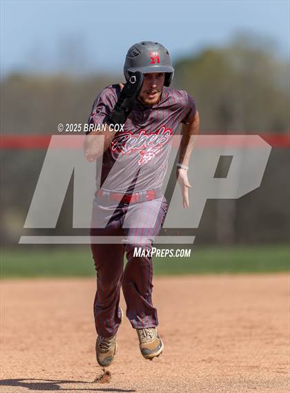 Thumbnail 3 in East Poinsett County vs Highland (Forest Wood Classic) photogallery.