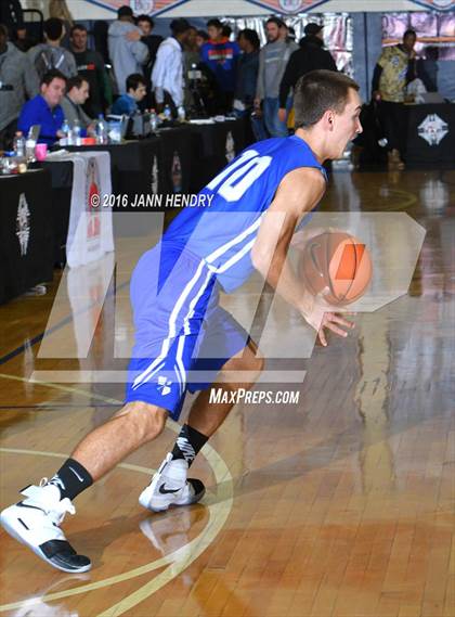 Thumbnail 2 in Salesian College Preparatory vs. Bingham (Tarkanian Classic) photogallery.