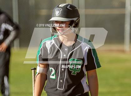 Thumbnail 3 in Thousand Oaks @ Louisville photogallery.