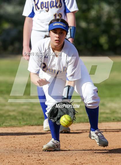 Thumbnail 2 in Thousand Oaks @ Louisville photogallery.