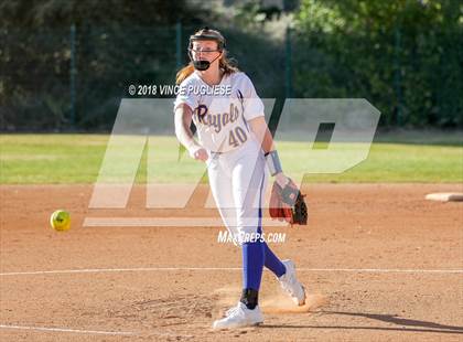 Thumbnail 3 in Thousand Oaks @ Louisville photogallery.