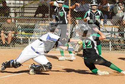 Thumbnail 1 in Thousand Oaks @ Louisville photogallery.