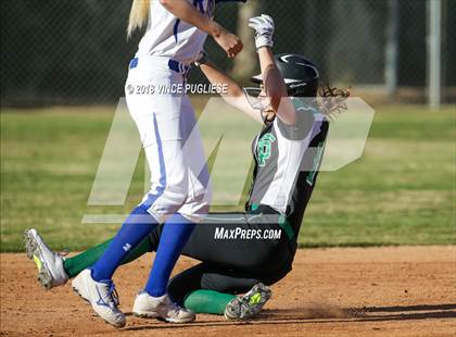 Thumbnail 1 in Thousand Oaks @ Louisville photogallery.