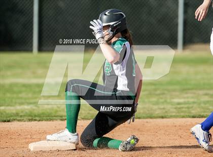 Thumbnail 1 in Thousand Oaks @ Louisville photogallery.