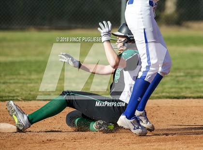 Thumbnail 2 in Thousand Oaks @ Louisville photogallery.