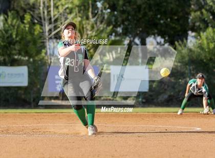 Thumbnail 1 in Thousand Oaks @ Louisville photogallery.