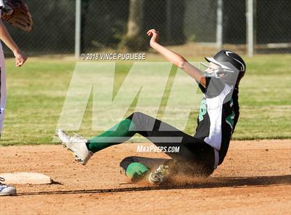 Thumbnail 1 in Thousand Oaks @ Louisville photogallery.