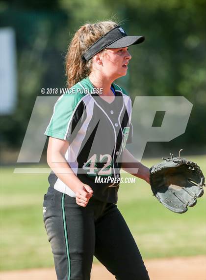 Thumbnail 1 in Thousand Oaks @ Louisville photogallery.