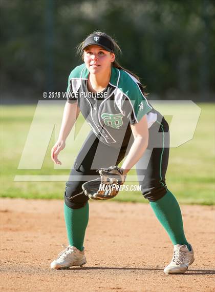 Thumbnail 1 in Thousand Oaks @ Louisville photogallery.
