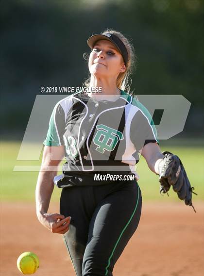 Thumbnail 1 in Thousand Oaks @ Louisville photogallery.