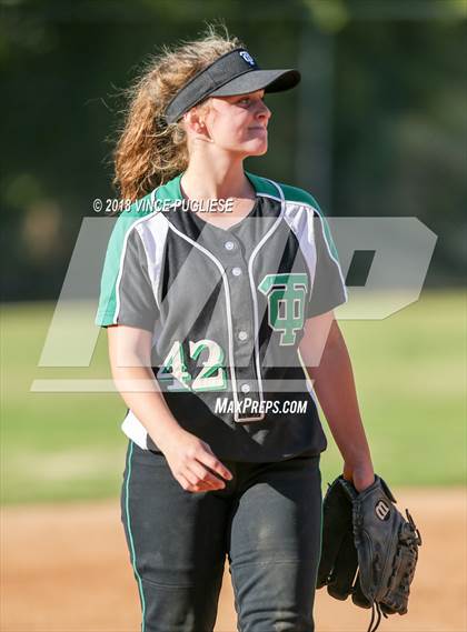 Thumbnail 1 in Thousand Oaks @ Louisville photogallery.