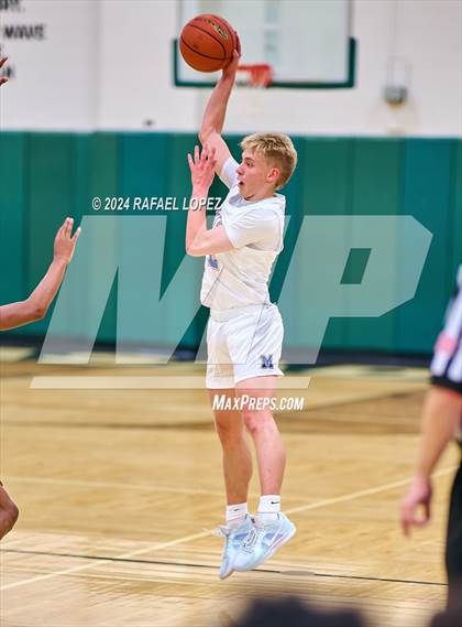 Thumbnail 2 in Midway vs. Sterling (McDonald's Texas Invitational) photogallery.
