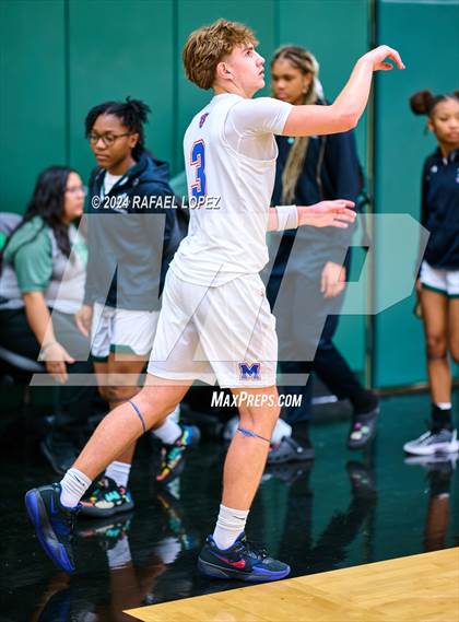 Thumbnail 1 in Midway vs. Sterling (McDonald's Texas Invitational) photogallery.