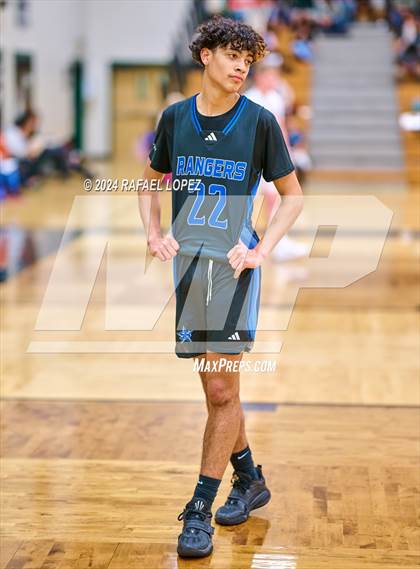Thumbnail 1 in Midway vs. Sterling (McDonald's Texas Invitational) photogallery.