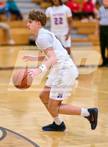 Thumbnail 3 in Midway vs. Sterling (McDonald's Texas Invitational) photogallery.
