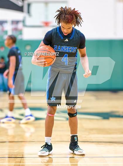 Thumbnail 1 in Midway vs. Sterling (McDonald's Texas Invitational) photogallery.
