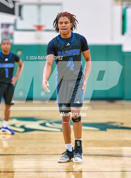 Thumbnail 1 in Midway vs. Sterling (McDonald's Texas Invitational) photogallery.