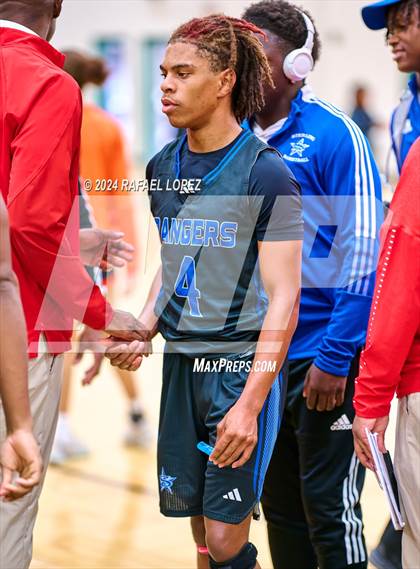 Thumbnail 3 in Midway vs. Sterling (McDonald's Texas Invitational) photogallery.