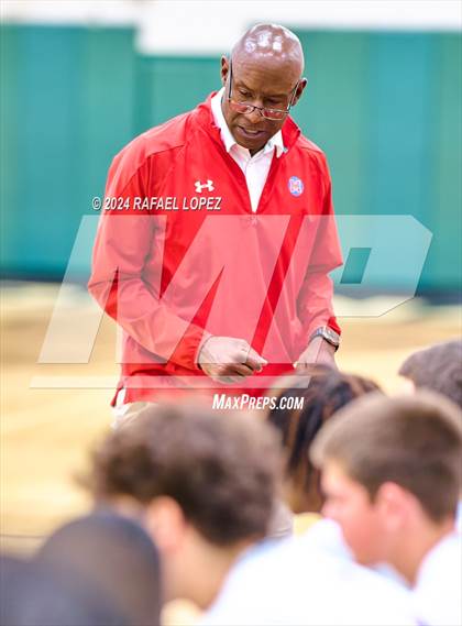 Thumbnail 3 in Midway vs. Sterling (McDonald's Texas Invitational) photogallery.