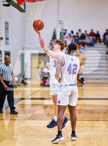Thumbnail 2 in Midway vs. Sterling (McDonald's Texas Invitational) photogallery.
