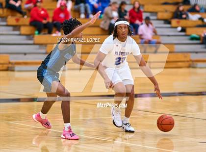Thumbnail 1 in Midway vs. Sterling (McDonald's Texas Invitational) photogallery.