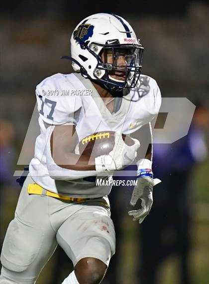 Thumbnail 1 in Stony Point @ Vandegrift photogallery.