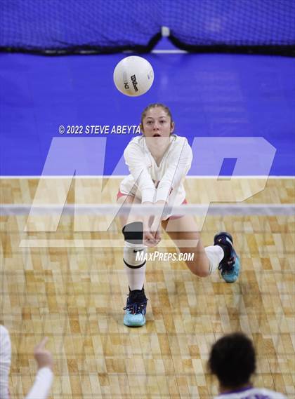 Thumbnail 2 in Chaparral vs. Denver South (CHSAA 5A 3rd Round) photogallery.