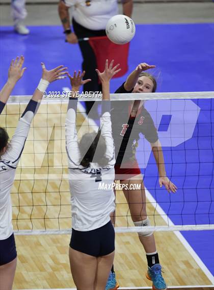 Thumbnail 1 in Chaparral vs. Denver South (CHSAA 5A 3rd Round) photogallery.