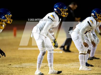 Thumbnail 2 in Muir @ Palo Verde Valley (CIF Division 5–AA Regional Final) photogallery.