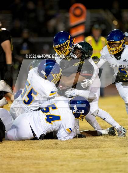 Thumbnail 2 in Muir @ Palo Verde Valley (CIF Division 5–AA Regional Final) photogallery.