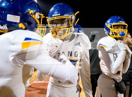 Thumbnail 2 in Muir @ Palo Verde Valley (CIF Division 5–AA Regional Final) photogallery.