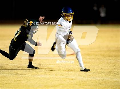 Thumbnail 2 in Muir @ Palo Verde Valley (CIF Division 5–AA Regional Final) photogallery.