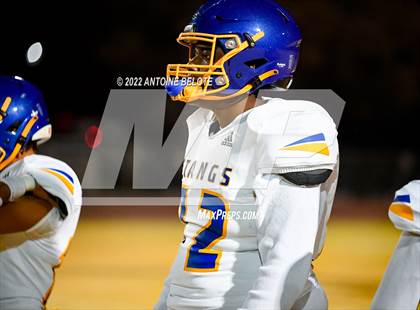 Thumbnail 2 in Muir @ Palo Verde Valley (CIF Division 5–AA Regional Final) photogallery.