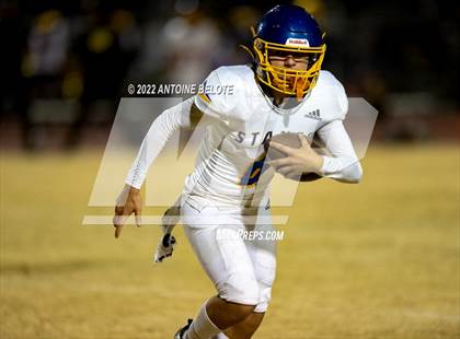 Thumbnail 3 in Muir @ Palo Verde Valley (CIF Division 5–AA Regional Final) photogallery.