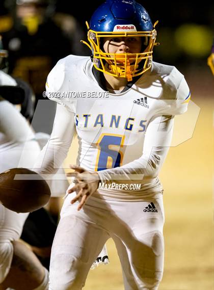 Thumbnail 3 in Muir @ Palo Verde Valley (CIF Division 5–AA Regional Final) photogallery.