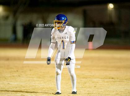 Thumbnail 2 in Muir @ Palo Verde Valley (CIF Division 5–AA Regional Final) photogallery.