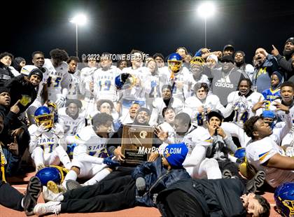 Thumbnail 3 in Muir @ Palo Verde Valley (CIF Division 5–AA Regional Final) photogallery.