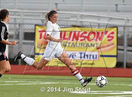 Thumbnail 2 in Fairfield Warde @ Trumbull photogallery.