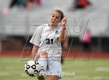 Thumbnail 1 in Fairfield Warde @ Trumbull photogallery.