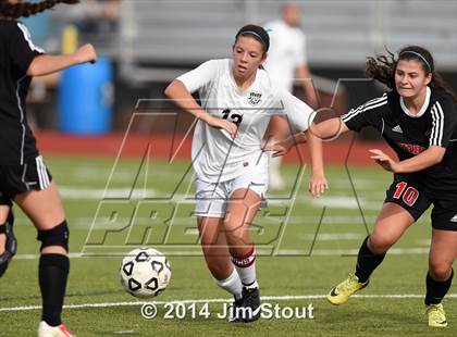 Thumbnail 2 in Fairfield Warde @ Trumbull photogallery.